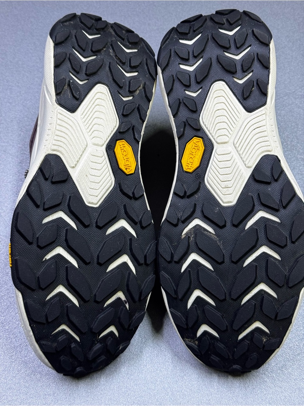 HOKA Transport Women’s Trail Shoes US 7B Mauve Vibram Cordura Worn Once - Picture 9 of 9